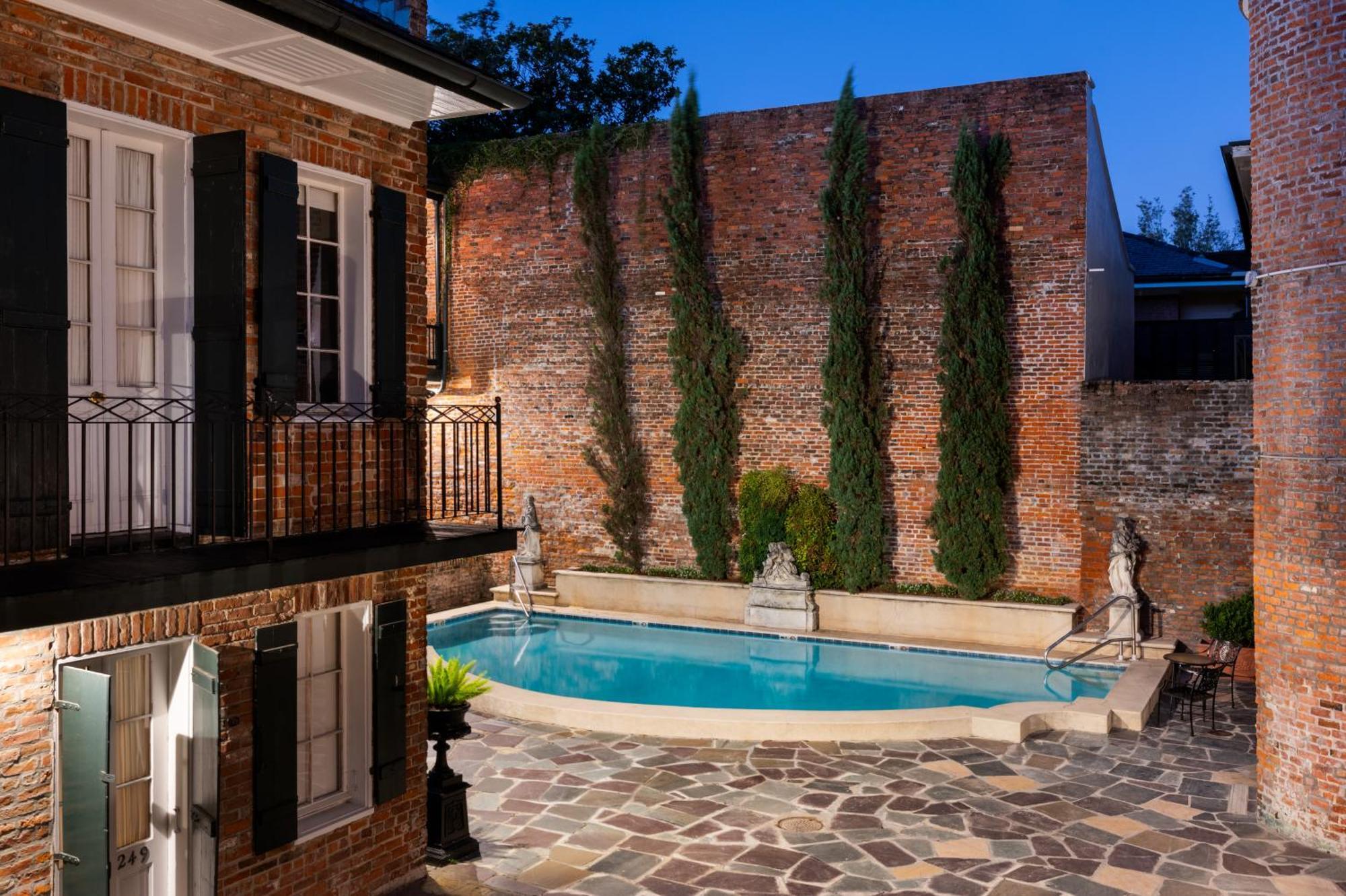 Chateau Hotel New Orleans Exteriér fotografie